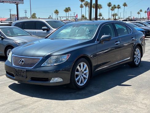 Used 2007 Lexus LS 460 RWD image 1