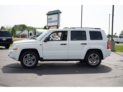 Used 2009 Jeep Patriot Sport image 6