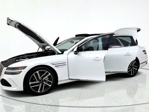 Used 2026 Genesis G80 2.5T Advanced AWD/4WD image 14
