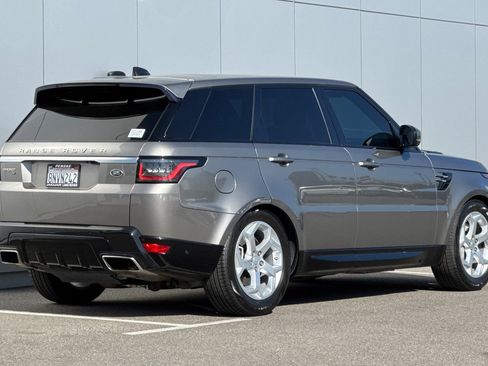 Used 2020 Land Rover Range Rover Sport HSE image 5