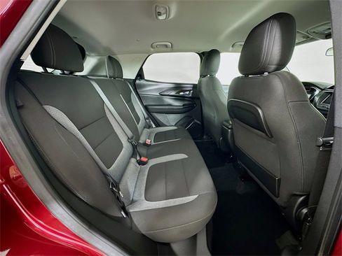 Used 2022 Chevrolet TrailBlazer LT image 6