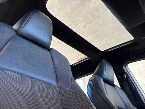 Used 2024 Toyota bZ4X XLE w/ Weather Package FWD image 19