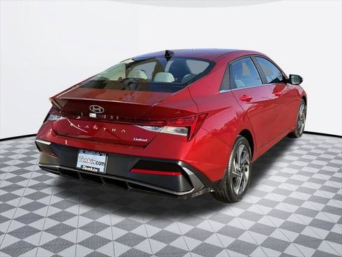 New 2026 Hyundai Elantra Limited image 7