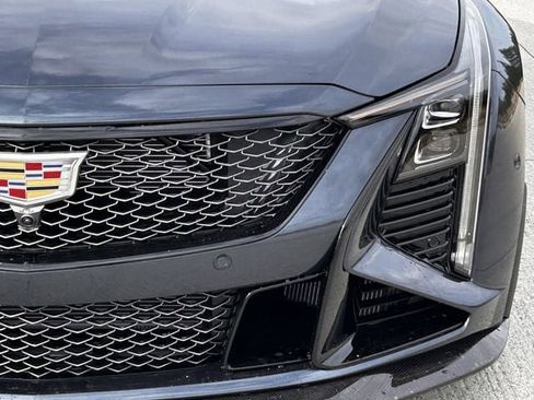 New 2026 Cadillac CT5 V Blackwing w/ Carbon Fiber 1 Package image 8