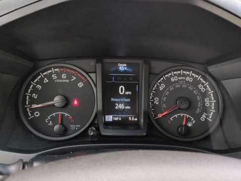 Certified 2022 Toyota Tacoma SR RWD image 10