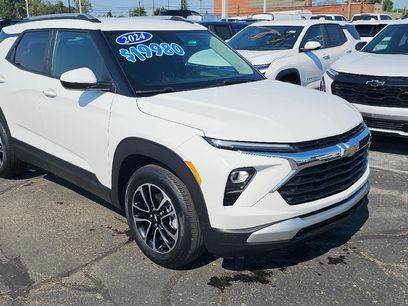 Used 2024 Chevrolet TrailBlazer LT w/ LT Cold Weather Package