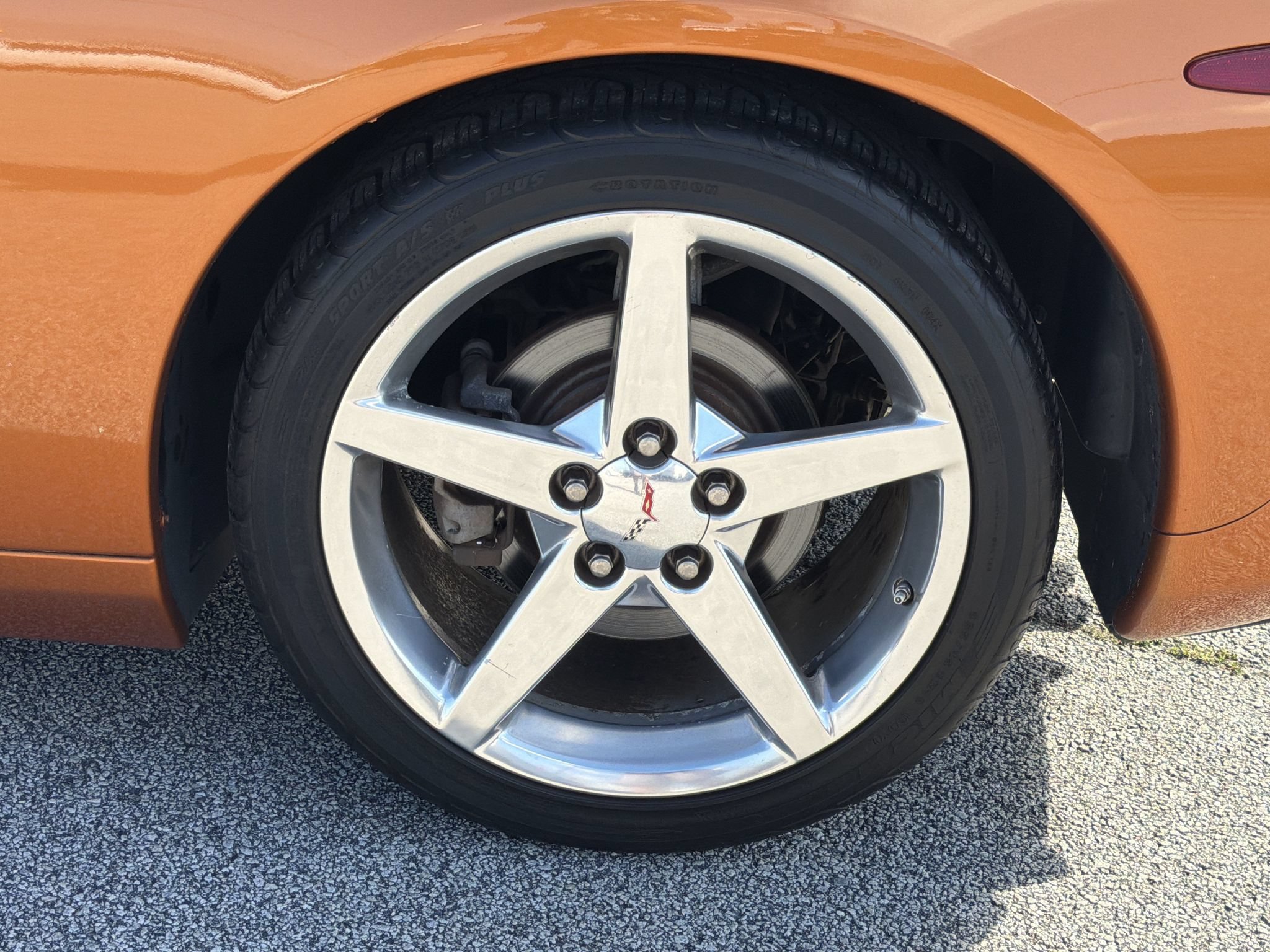 Used 2007 Chevrolet Corvette Coupe w/ Preferred Equipment Group RWD image 26