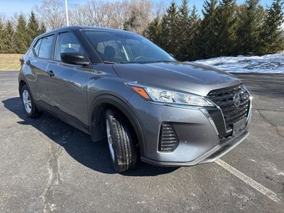 Used 2021 Nissan Kicks S