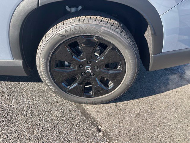 New 2026 Honda Pilot Black Edition image 17