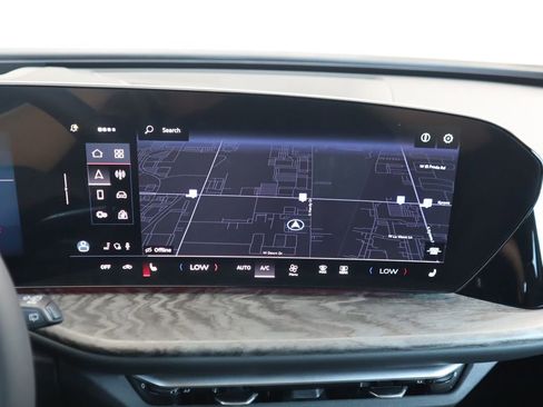 Used 2025 Audi Q5 2.0T Premium Plus w/ Premium Plus image 18