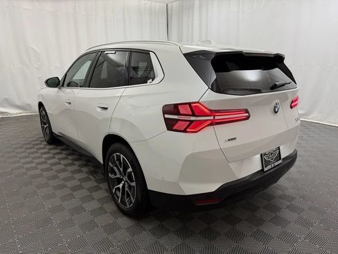 Used 2025 BMW X3 xDrive30i AWD/4WD image 4