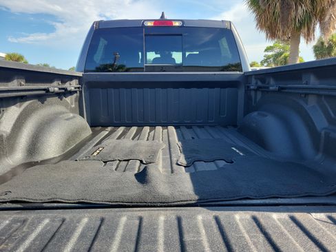 Used 2025 RAM 1500 Big Horn AWD/4WD image 7