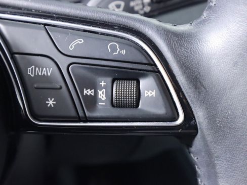 Used 2019 Audi A3 2.0T Premium image 13