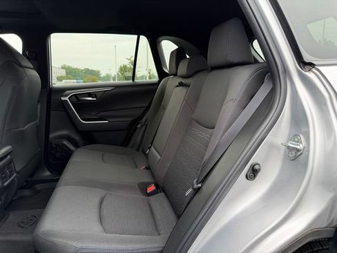 Certified 2022 Toyota RAV4 SE w/ Convenience Package AWD/4WD image 15