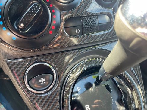 Used 2013 FIAT 500 Sport image 22