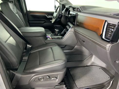 Used 2025 GMC Sierra 1500 Denali w/ Denali Reserve Package image 17