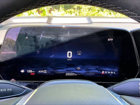 Used 2025 Chevrolet Tahoe LT image 10