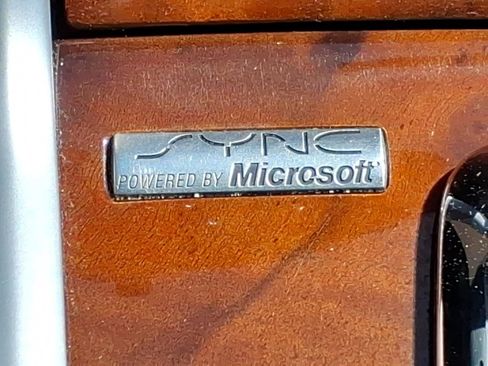 Used 2012 Lincoln MKZ Hybrid FWD image 23