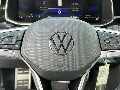 New 2025 Volkswagen Jetta Sport FWD image 11