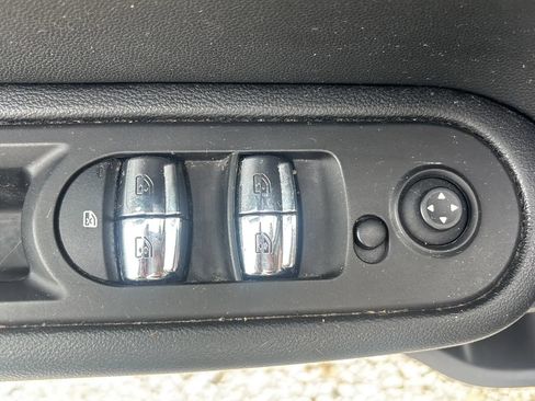 Used 2017 MINI Cooper Countryman FWD image 20