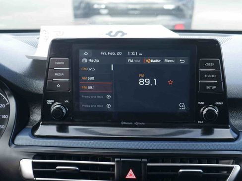 Used 2021 Kia Seltos S image 6