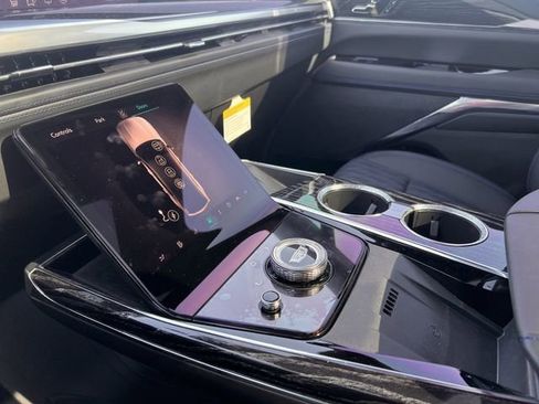 New 2025 Cadillac Escalade IQ Luxury 1 image 17