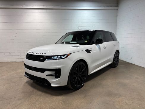 New 2026 Land Rover Range Rover Sport Dynamic SE AWD/4WD image 1