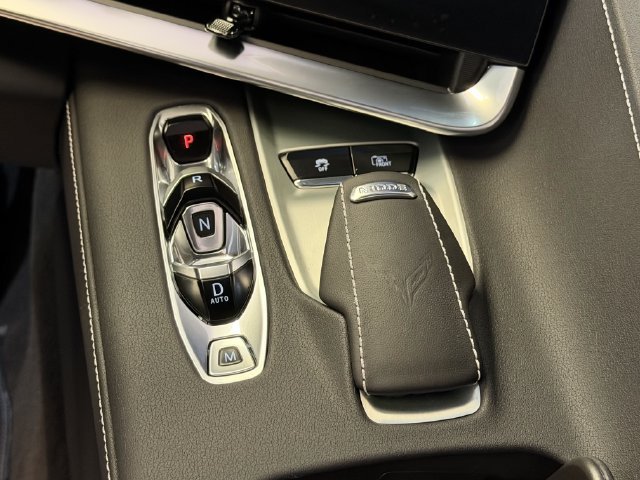 Used 2025 Chevrolet Corvette Stingray Preferred Cpe w/ Battery Protection Package RWD image 22