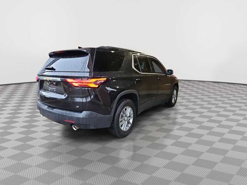 Used 2022 Chevrolet Traverse LT FWD image 14