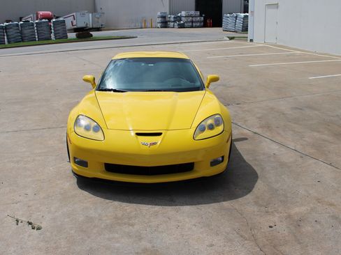 Used 2007 Chevrolet Corvette Z06 w/ Preferred Equipment Group RWD image 4