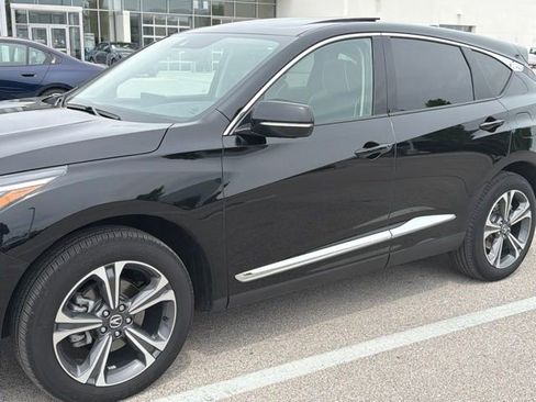 Used 2023 Acura RDX AWD w/ Advance Package image 2