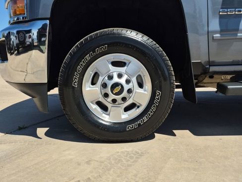 Used 2016 Chevrolet Silverado 2500 LT w/ LT Convenience Package image 9