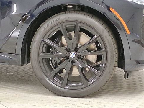 New 2026 BMW X7 xDrive40i w/ M Sport Package image 10