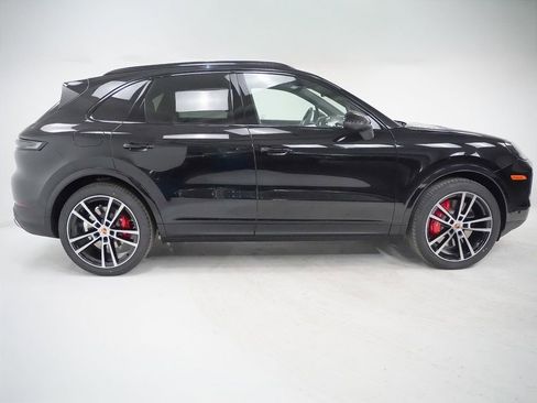 New 2026 Porsche Cayenne S image 9