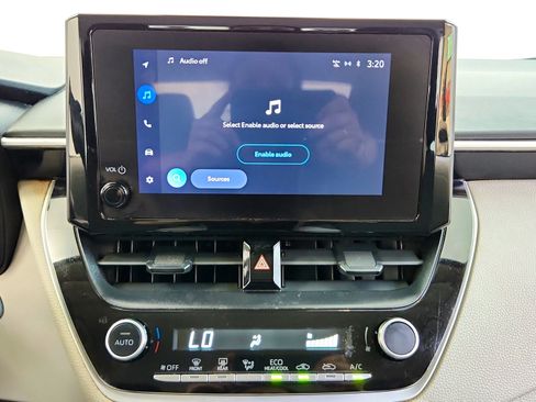 Used 2024 Toyota Corolla LE FWD image 23