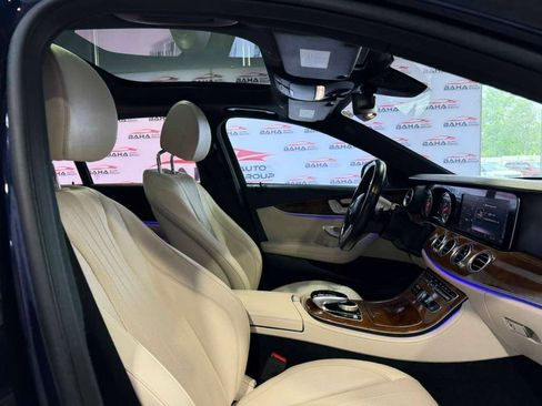 Used 2019 Mercedes-Benz E 450 4MATIC Sedan w/ Premium Package image 54