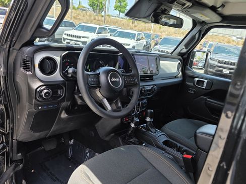 Certified 2025 Jeep Wrangler Unlimited Sport S 4xe AWD/4WD image 11