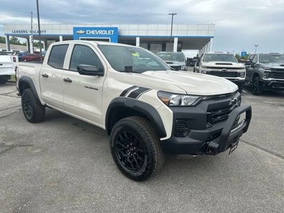 New 2026 Chevrolet Colorado Trail Boss w/ Off-Road Front Bumper Package