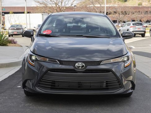 New 2026 Toyota Corolla LE FWD image 2