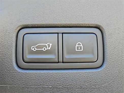 Used 2024 Hyundai Santa Fe XRT image 18