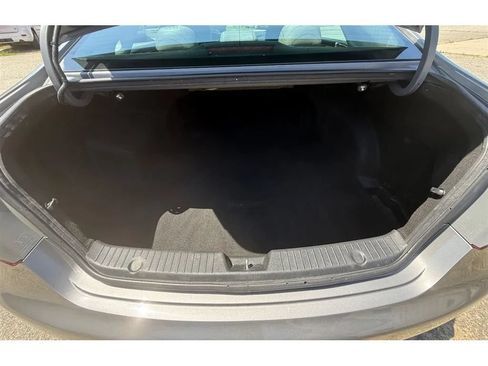 Used 2014 Hyundai Sonata Limited w/ Technology Package 05 FWD image 38