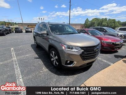 Used 2018 Chevrolet Traverse LT w/ LPO, Black Accent Package