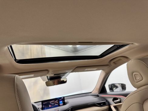 Used 2025 Acura TLX w/ Technology Package image 35