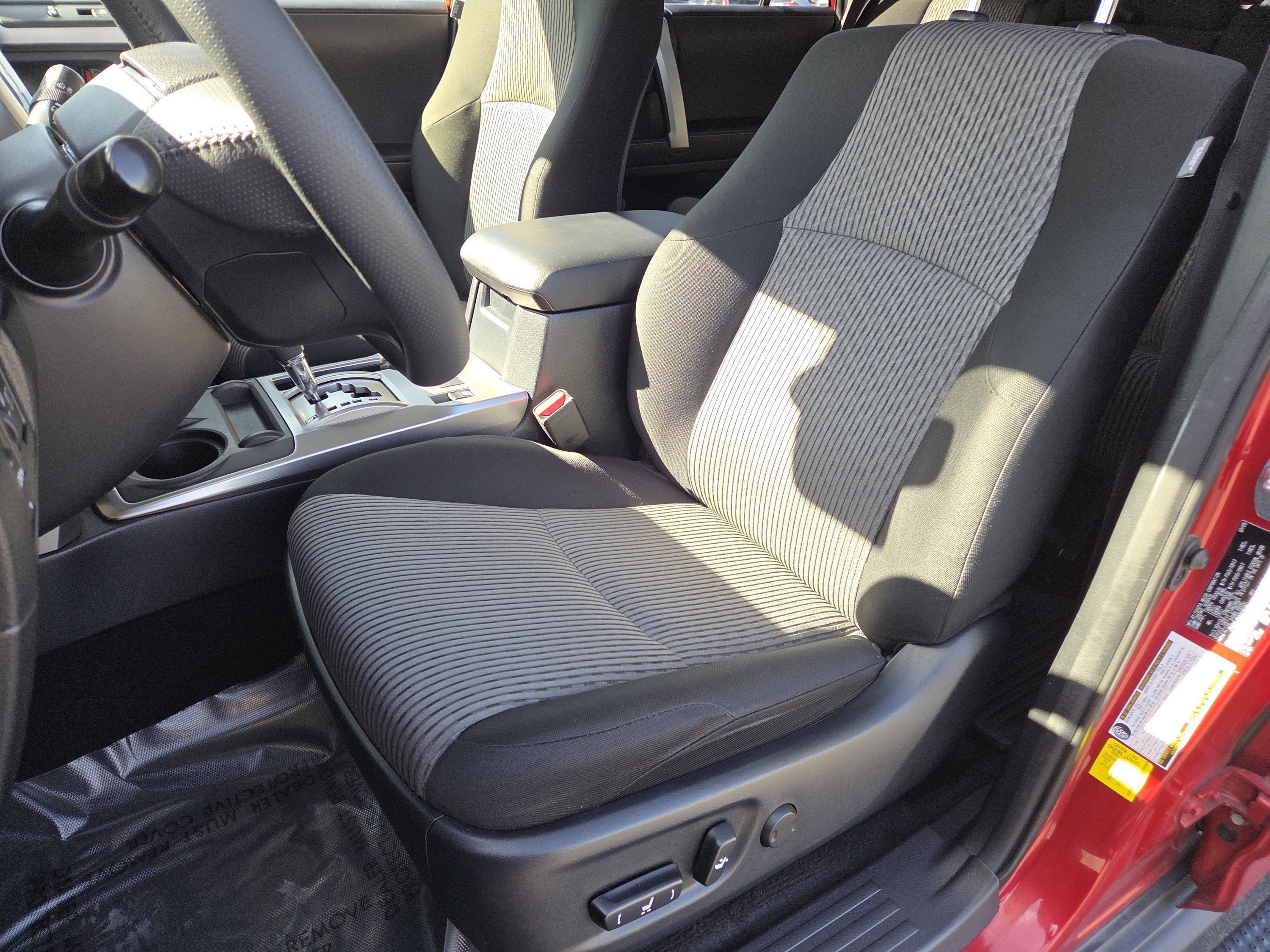 Certified 2023 Toyota 4Runner SR5 AWD/4WD image 8