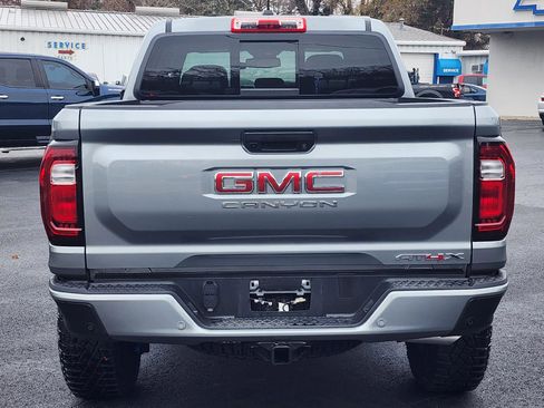 Used 2025 GMC Canyon AT4 w/ AT4X Package image 4