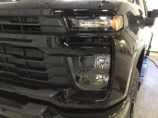 New 2026 Chevrolet Silverado 2500 Custom w/ Custom Convenience Package AWD/4WD image 7