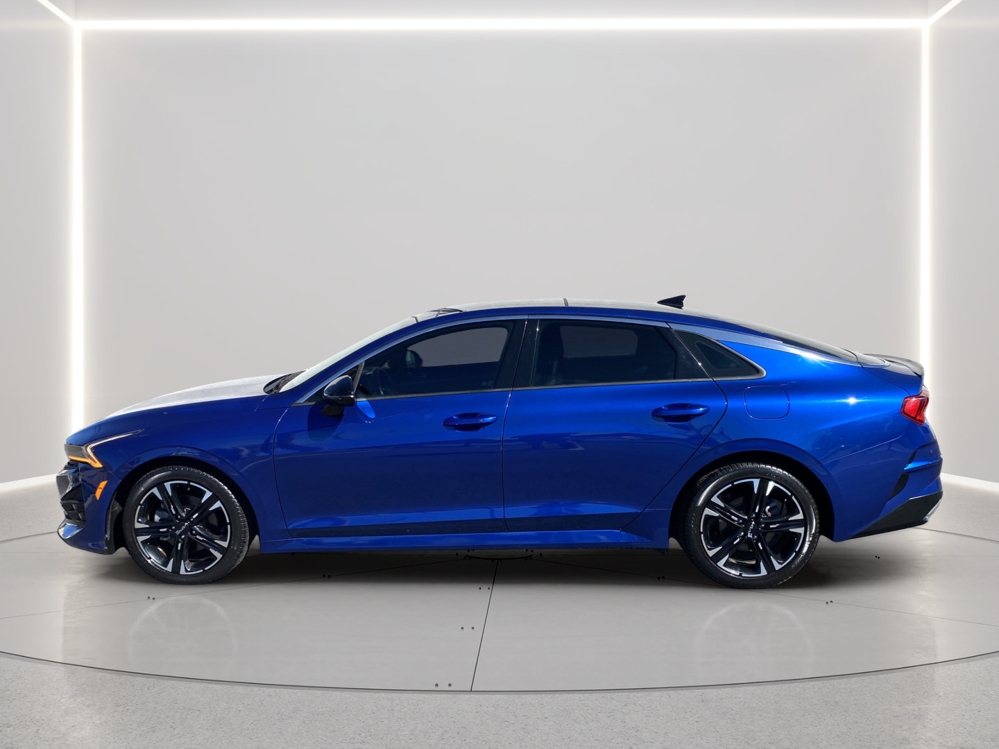 Used 2022 Kia K5 GT-Line w/ GT-Line FWD Premium Package image 2