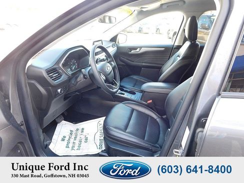 Used 2022 Ford Escape SEL image 12