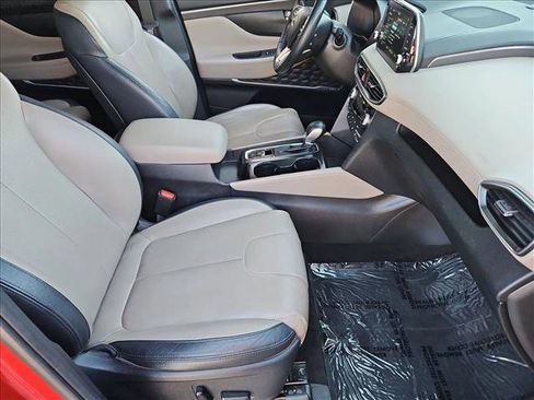 Used 2019 Hyundai Santa Fe FWD image 29
