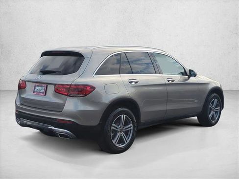 Used 2021 Mercedes-Benz GLC 300 image 5
